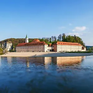 Gaestehaus St. Georg - Weltenburger Klosterbetriebe Gmbh Locanda
